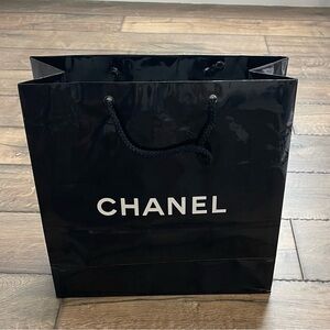 CHANEL Glossy Black Tote Bag